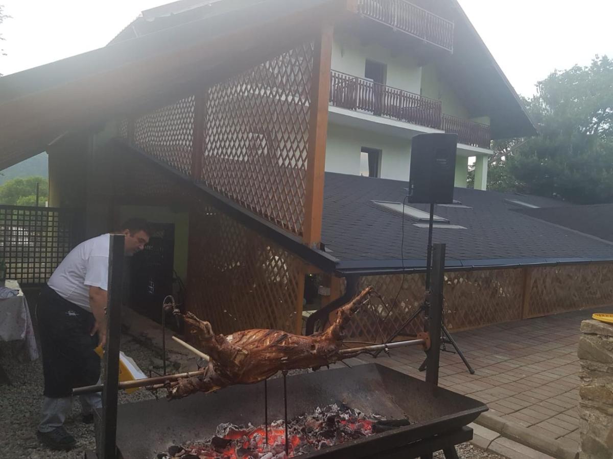 Grandemi Belvedere Bucovina Frasin 外观 照片